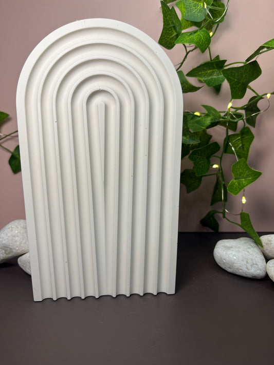 🌈 Decoración Arco Minimalista – Eco Resin 🤍♻️
