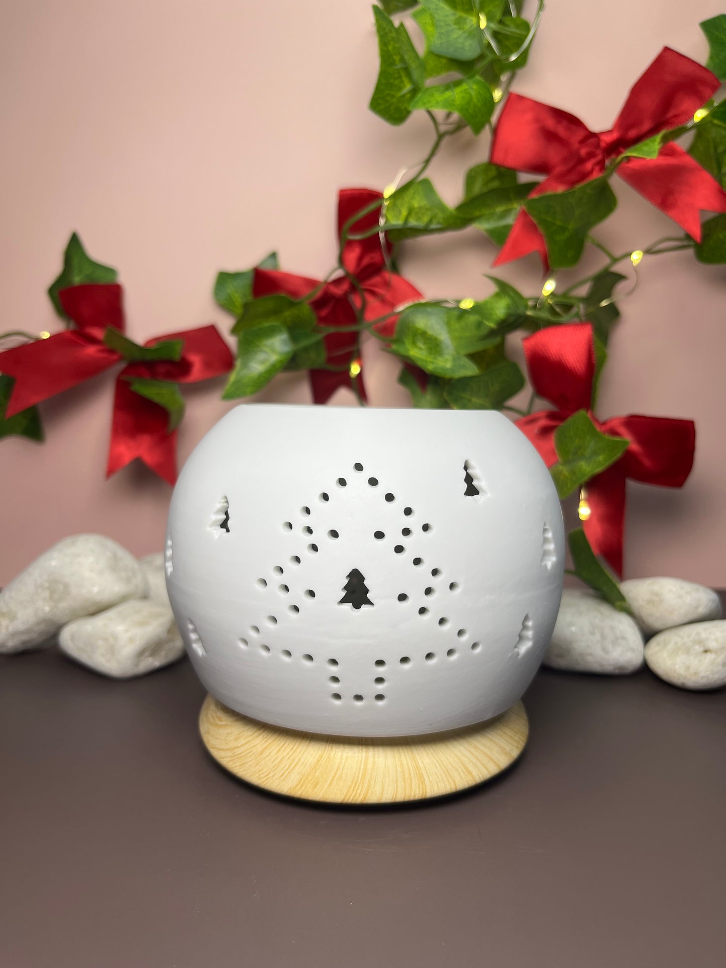 🎄 Quemador de Cera Calado “Winter Glow” 🕯️✨