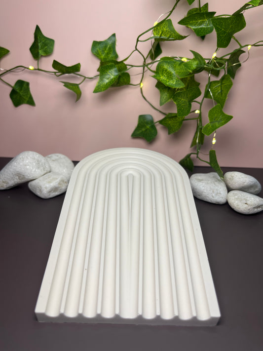 🌈 Decoración Arco Minimalista – Eco Resin 🤍♻️